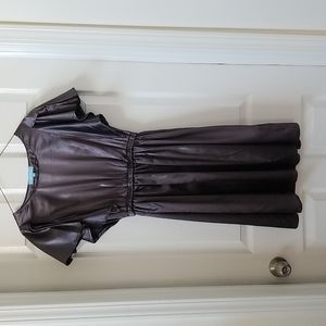 Simple ruffled sleeves dress in metallic slate XS